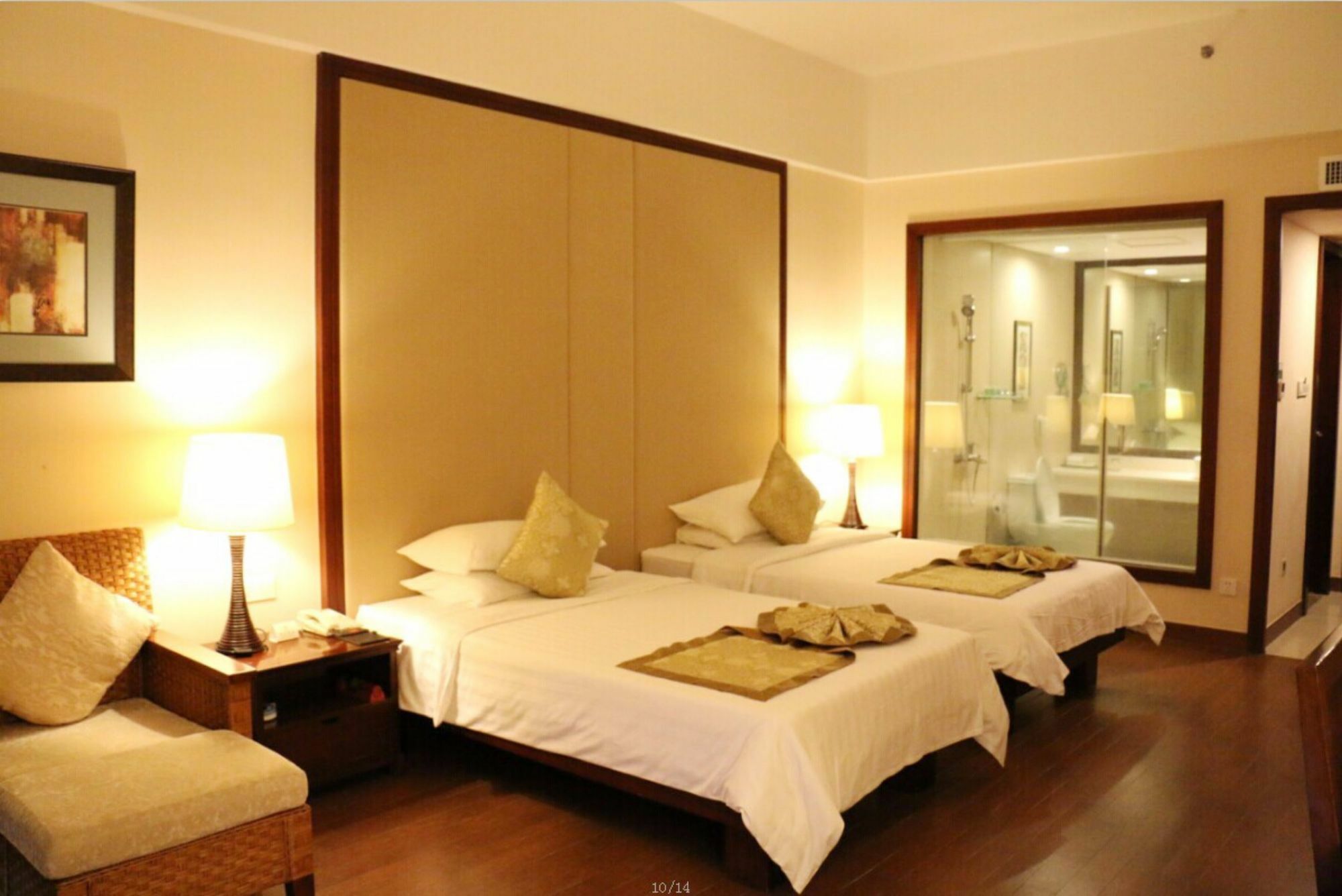 Sisuo Seaview Hotel Sanya Exterior photo
